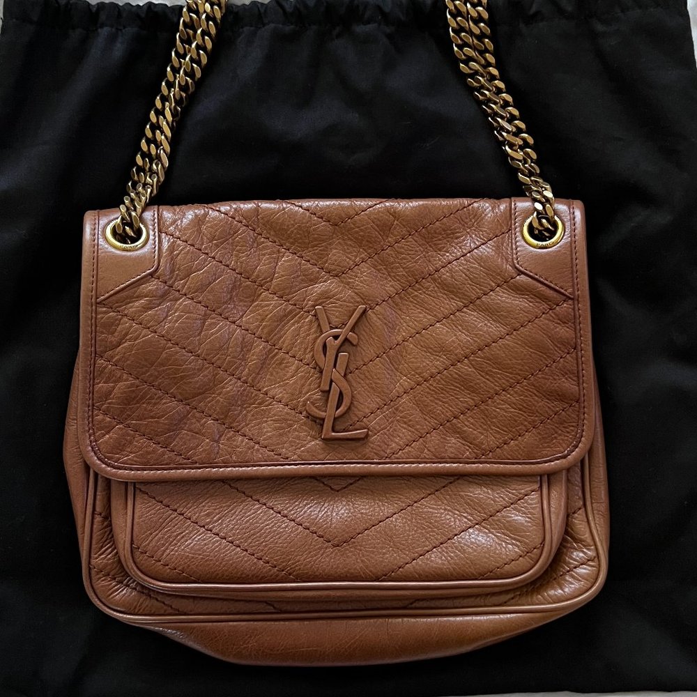 YSL YVES SAINT LAURENT NIKI MEDIUM CHAIN BAG IN CRINKLED VINTAGE LEATHER